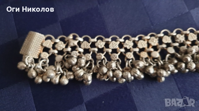 Посребрена старинна гривна за глезен -2 , с надеждно закопчаване, снимка 3 - Антикварни и старинни предмети - 51627591