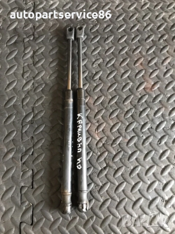 Газови амортисьори на капака за KIA Carnival 2.9 CRDi (2006–2010) 81171-4D000