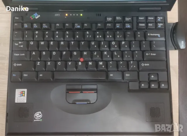 Ретро колекционерски Лаптоп IBM ThinkPad 600x Pentium 3 - 500 MHz 256MB RAM, снимка 2 - Лаптопи за дома - 47188909