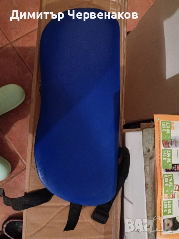 Синя сгъваема масажна кушетка 2 зони с дървена рамка VidaXL, снимка 2 - Кушетки - 53515717