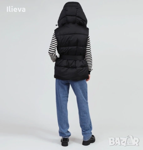 Guess-оригинален елек, снимка 2 - Елеци - 54010095