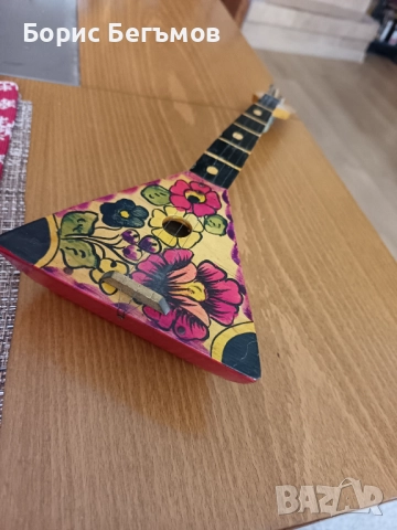 Руска дървена играчка балалайка, СССР, винтидж, цветни, ръчно рисувани цветя, , снимка 6 - Антикварни и старинни предмети - 52977542