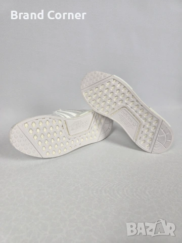 Оригинални маратонки adidas NMD R1 – Светлосиви / Off-white, снимка 5 - Маратонки - 54280433