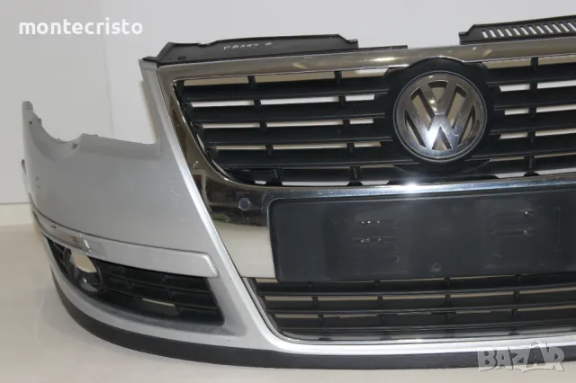 Предна броня VW Passat B6 (2005-2011г.) 3C0807221 / 3C0807217FGRU с отвори за парктроник, снимка 2 - Части - 48764173