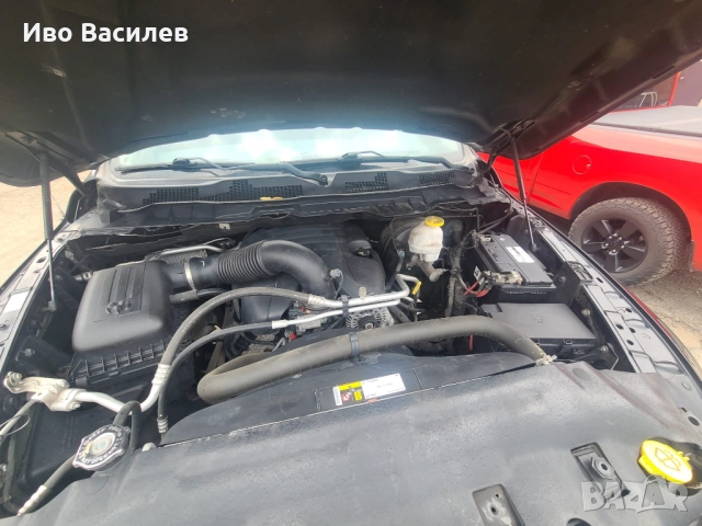 Dodge Ram 1500, снимка 2 - Автомобили и джипове - 52440957