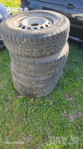 Гуми с железни джанти Киа Соренто, снимка 2 - Гуми и джанти - 53853573