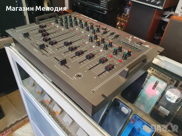 Смесителен пулт / Миксер MONACOR MPX-8200 professional stereo mixer ​В перфектно техническо и много , снимка 6 - Ресийвъри, усилватели, смесителни пултове - 47862810