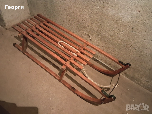 Дървена шейна