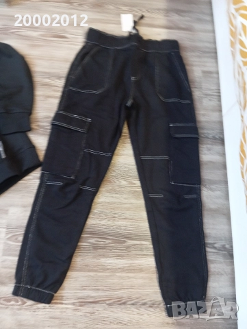 екип суичър с качулка и долнище Нов с етикет , снимка 2 - Спортни дрехи, екипи - 52918116