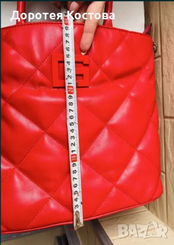 GUESS нова ориг.чанта от Англия, снимка 8 - Чанти - 52907072