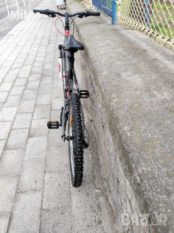 26цола алуминиев велосипед с 21скорости усилени капли амортисьори предни в перфектно състояние , снимка 4 - Велосипеди - 45799234