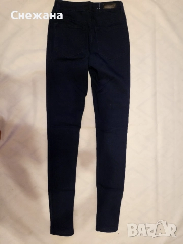 НОВИ дамски дънки PIECES , снимка 3 - Дънки - 51876756