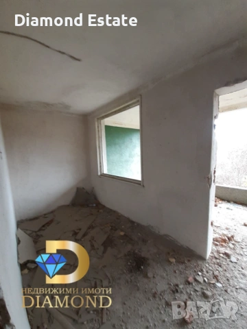 Триетажна вила в село Горски Извор, общ.Димитровград, снимка 4 - Вили - 46384429