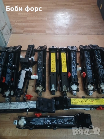 Всички видове крик на марката БМВ нови, снимка 9 - Аксесоари и консумативи - 54057386