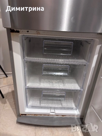 Хладилник с фризер Еlektrolux, снимка 5 - Хладилници - 53929690