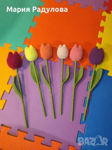 Плетени лалета в различни цветове - подарък за всеки повод, снимка 3 - Декорация за дома - 45325573