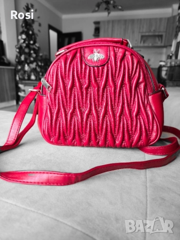 малка дамска чанта 