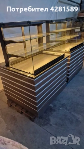 Немска луксозна сладкарска хладилна витрина за торти и сладкарски изделия