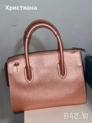 Оригинална чанта Furla, снимка 6 - Чанти - 53383862