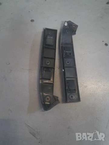 Оригинални държачи предна броня за голф 4 бора, снимка 2 - Части - 50950727