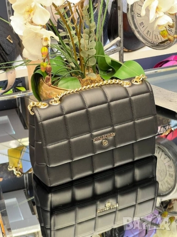 чанти MICHAEL KORS 💫 26 cm x 16 cm , снимка 4 - Чанти - 51446726