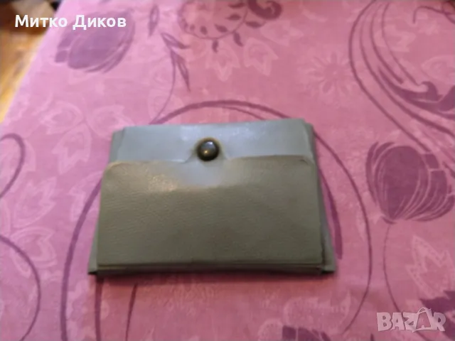 Магнитен шах от соца рядък сгъваем в кожено калъвче от соца 115х90мм нов, снимка 12 - Шах и табла - 50113550