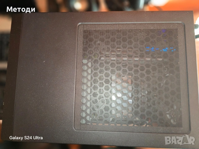 Компактен компютър с Rzen 3 3100 / 32 GB DDR4 / Radeon RX 570, снимка 3 - Геймърски - 53824123