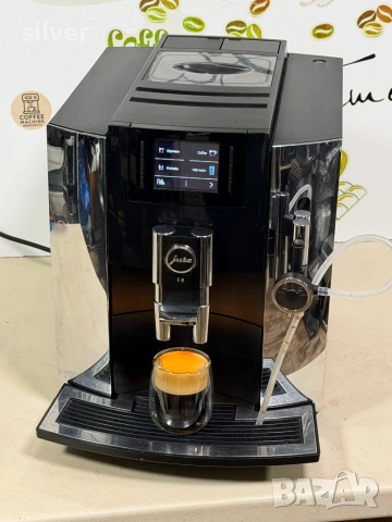 Кафемашина кафе автомат jura E8 с гаранция, снимка 8 - Кафемашини - 54242308