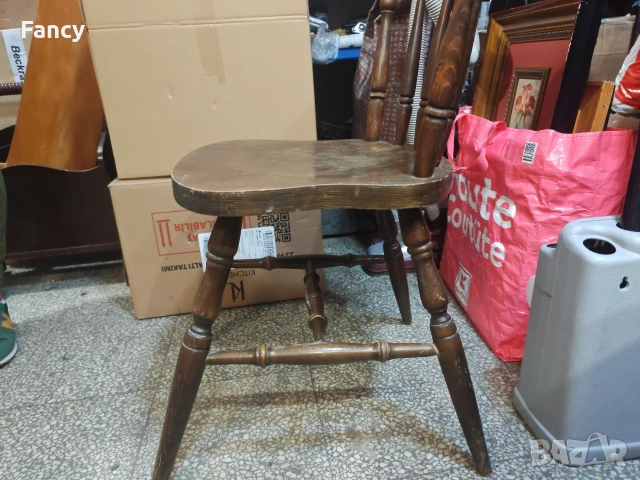 Стар дървен стол , снимка 6 - Антикварни и старинни предмети - 53119557