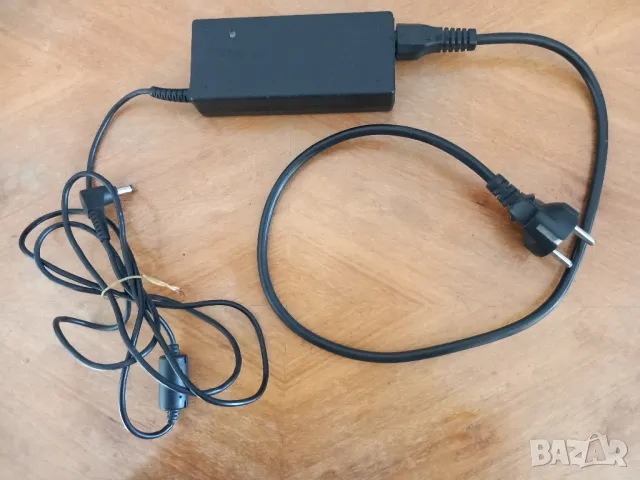 Лаптоп, зарядно и чанта, снимка 3 - Части за лаптопи - 45090007