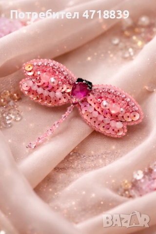 Ръчно изработени брошки 