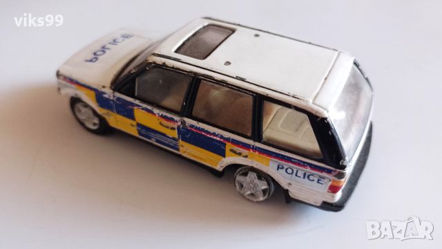 RANGE ROVER 4.6 HSE POLICE Hongwell 1:43, снимка 2 - Колекции - 45886751