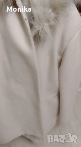 Елегантно дамско палто 