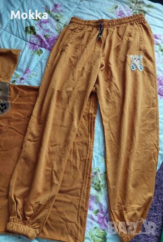 Дамски комплект панталон с блуза, снимка 1 - Комплекти - 45928208