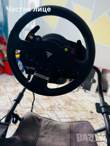 Симулатор / седалка, волан и педали Trustmaster , снимка 6 - Други игри и конзоли - 53615844