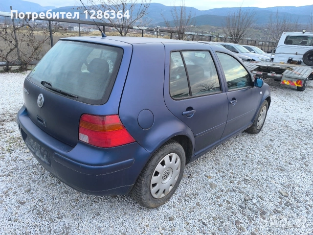 VW Golf 4 1.4 75k.c. НА ЧАСТИ , снимка 4 - Автомобили и джипове - 53940458