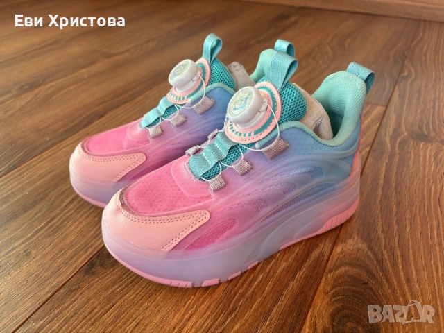 Маратонки с колелца, снимка 4 - Ролери, кънки - 53766707