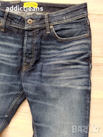 Мъжки дънки Jack&Jones размер 33, снимка 3 - Дънки - 52946347