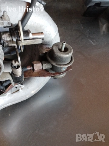 Всмукателен колектор Форд Сиера 2,0, снимка 2 - Части - 54236540