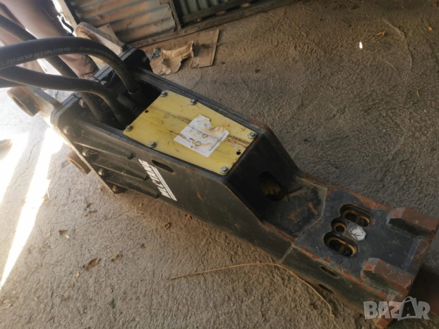 Хидравличен чук за багер Mustang HM 1300, снимка 5 - Индустриална техника - 52605213