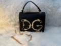 Дамска чанта, снимка 3