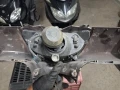 Вътрешна с жабка, фар, предна решетка, странични панели за Honda Sh 150i 2007г., снимка 11