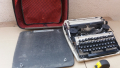 стара ръчна пишеща машина в куфар , снимка 11