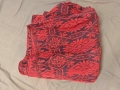 продавам червен килим / покривало за легло Нов. , снимка 1