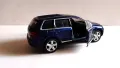 Volkswagen Touareg RS TDI Welly 42350 1:34-39, снимка 5