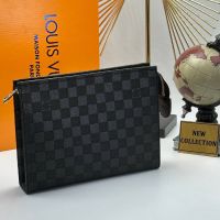 Клъч Louis Vuitton черен квадрат реплика , снимка 1 - Чанти - 45511711
