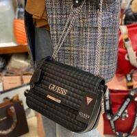 GUESS  луксозни дамски маркови чанти , снимка 14 - Чанти - 45885221