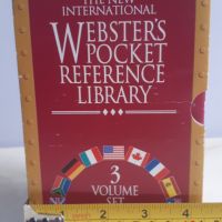 Webster's Pocket Reference Library - комплект тъклонвен, синонимен и правописен речник на английски, снимка 10 - Чуждоезиково обучение, речници - 45751369