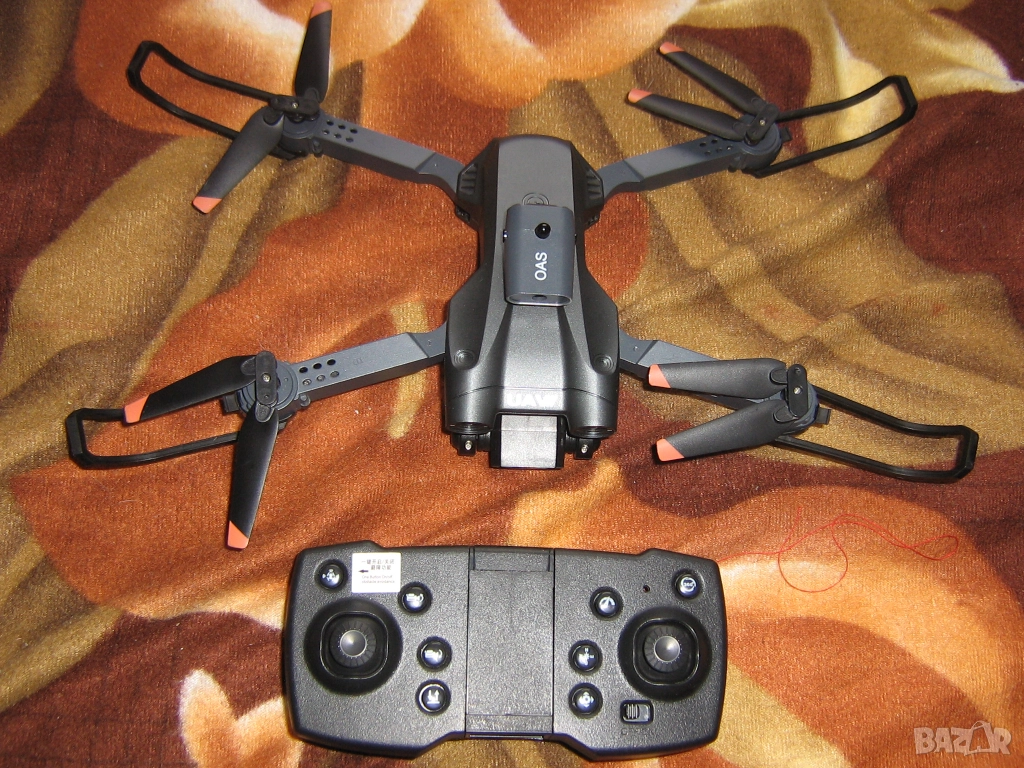 Продавам дрон  12е, снимка 1