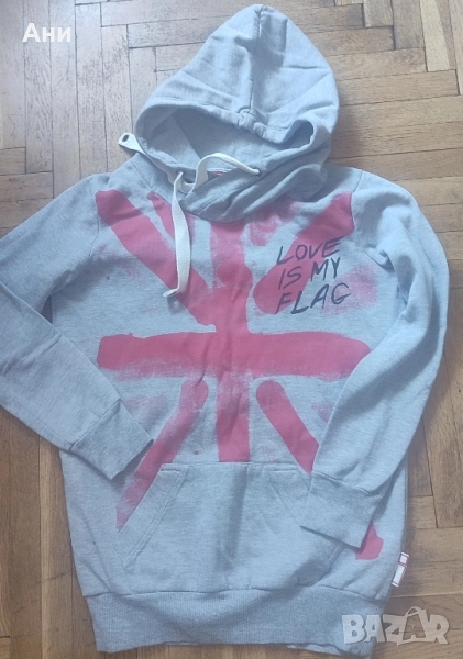 продавам суичър , снимка 1